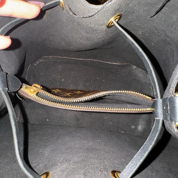 Louis Vuitton Monogram Canvas Neonoe MM Shoulder - Picture 2 of 9